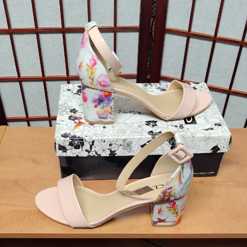 CL By Laundry Soft Pink/Blue Floral Block Heel Sandals Size 9M New